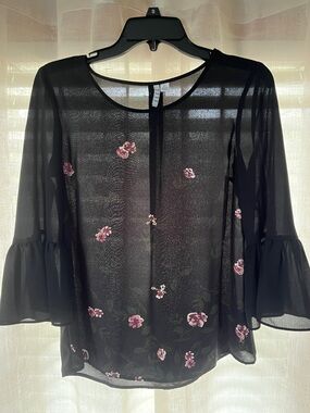 Elle Black Sheer Floral Bell-Sleeve Blouse